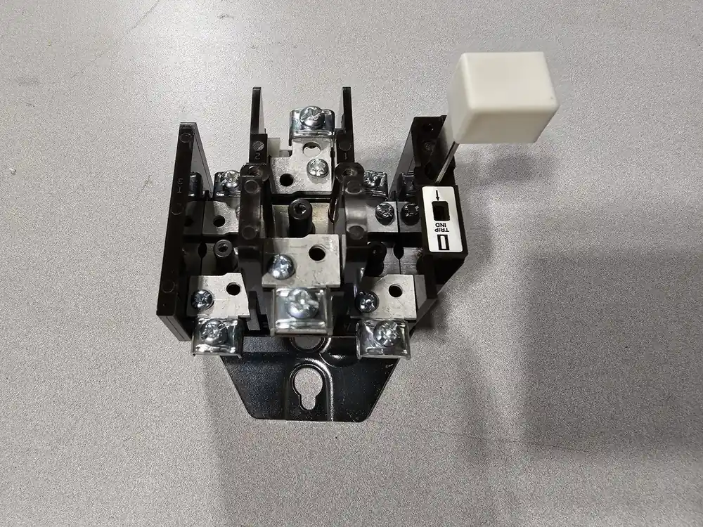 27 Amp Thermal Overload Relay C300CN3, Series A2