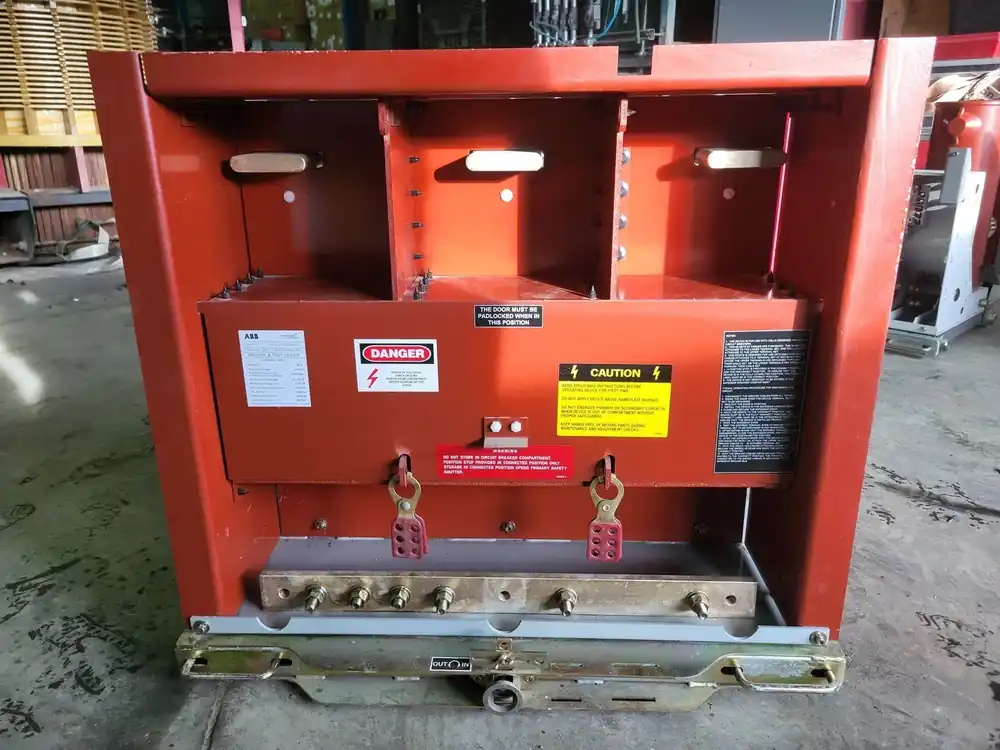 5/15 kV, 1200/2000A Manual Ground and Test Device