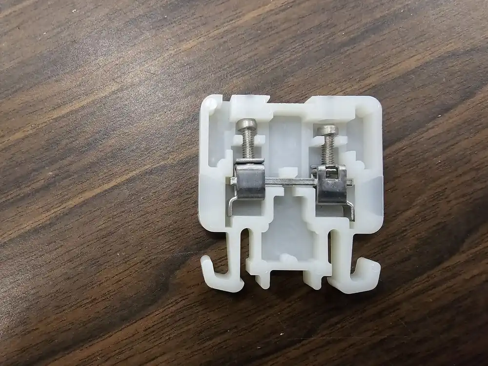 Terminal Block, 30-12AWG, 600V, Rail Mount, 1492-H1 (80 pcs)