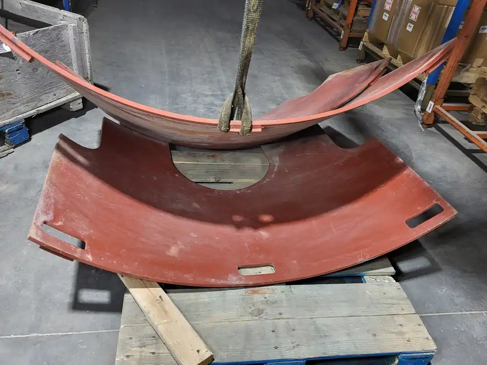 Liner 1048314241