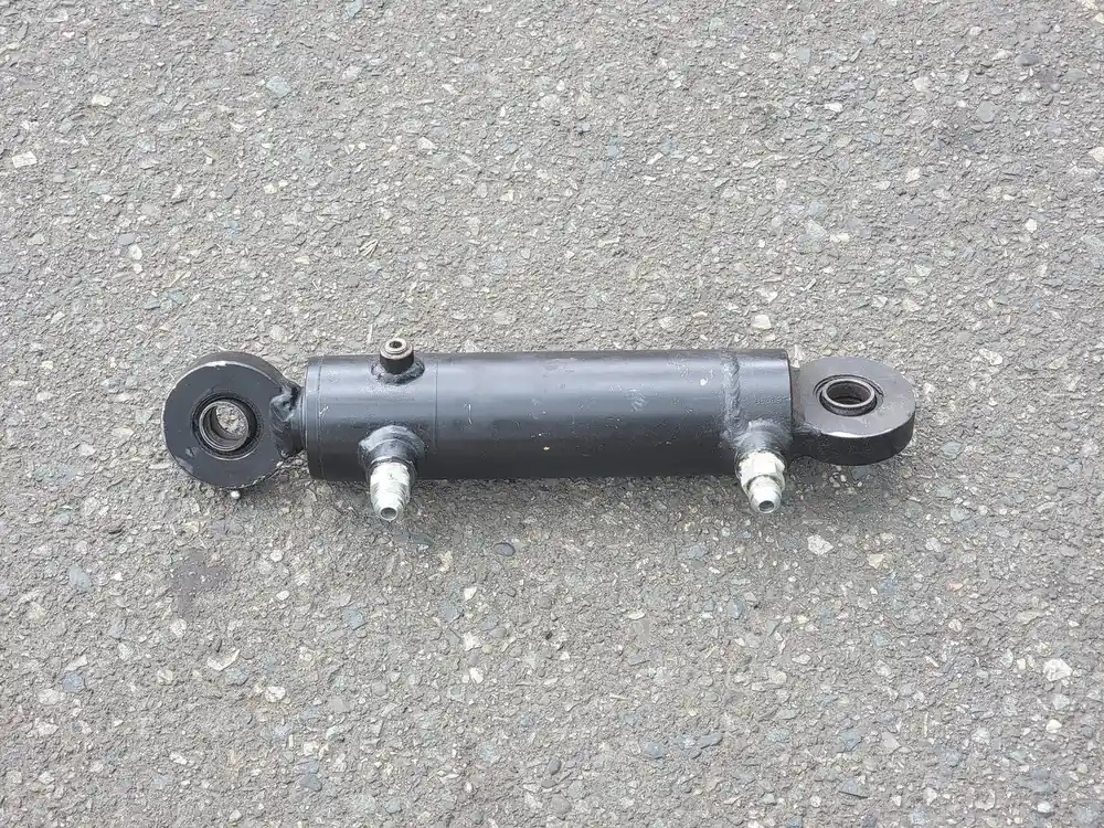 Hydraulic Cylinder 2-1/2" Bore x 4" Stroke No. 0912072, 3000 PSI, HD2205 PP 63/3