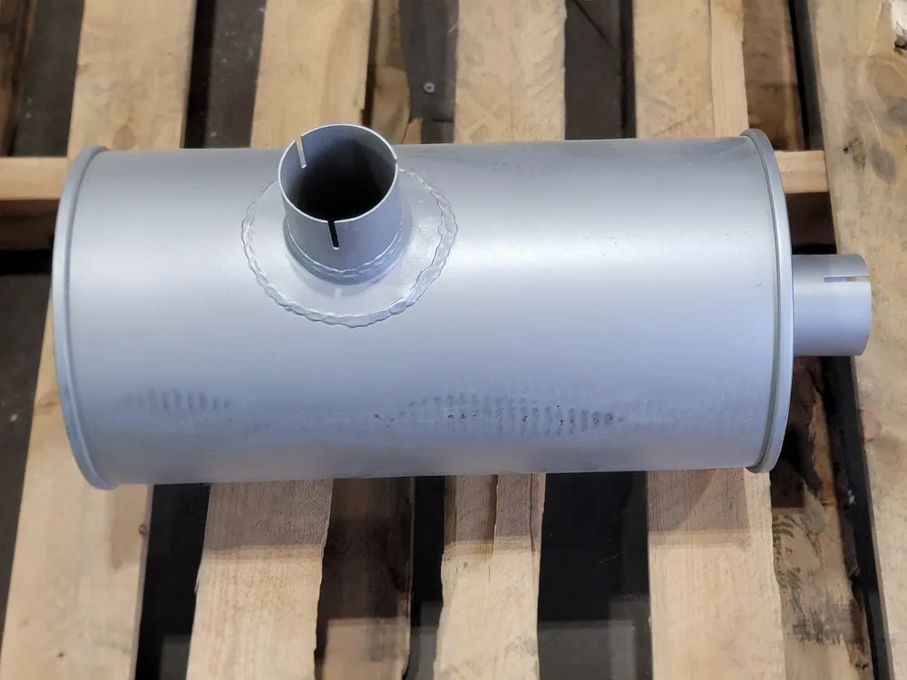 Muffler 2.5 Inlet/Outlet 70444GT