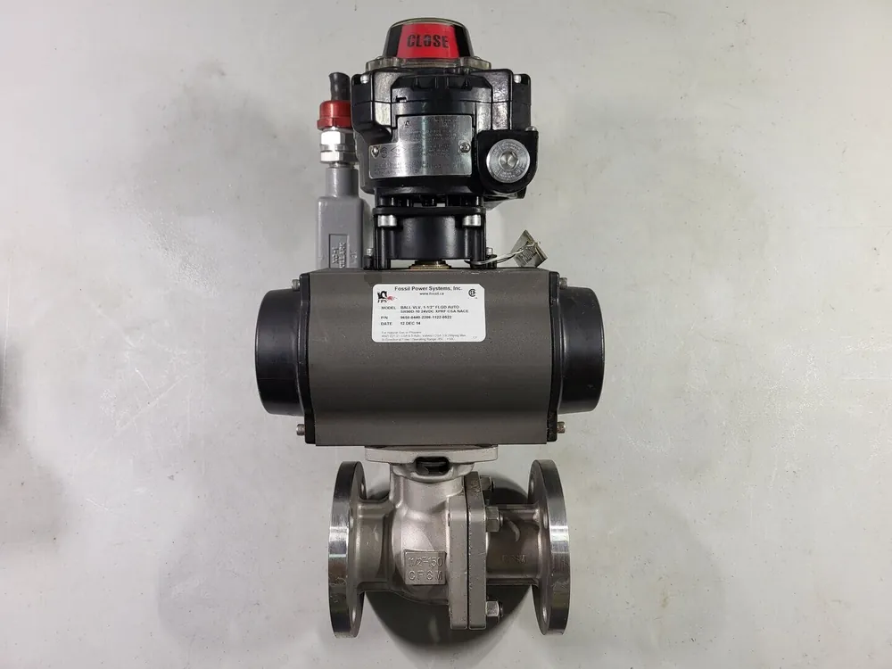 1-1/2" Class 150 Ball Valve CF8M w/ Actuator 90D Series