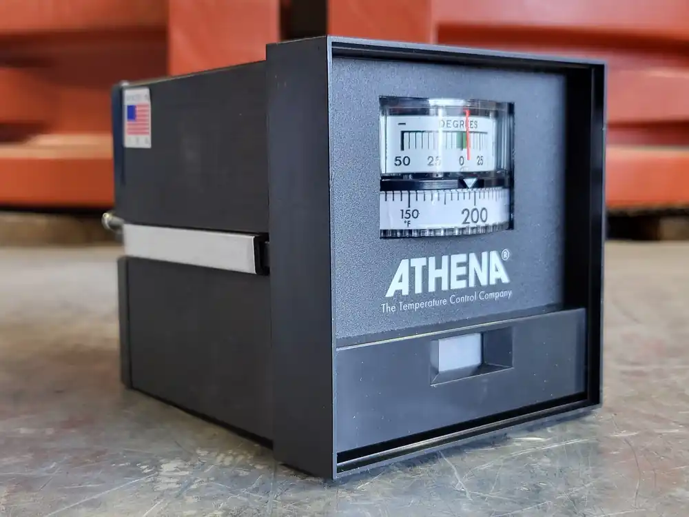 Scrap - Analog Temperature Controller 2000-F-A-0-13F-00
