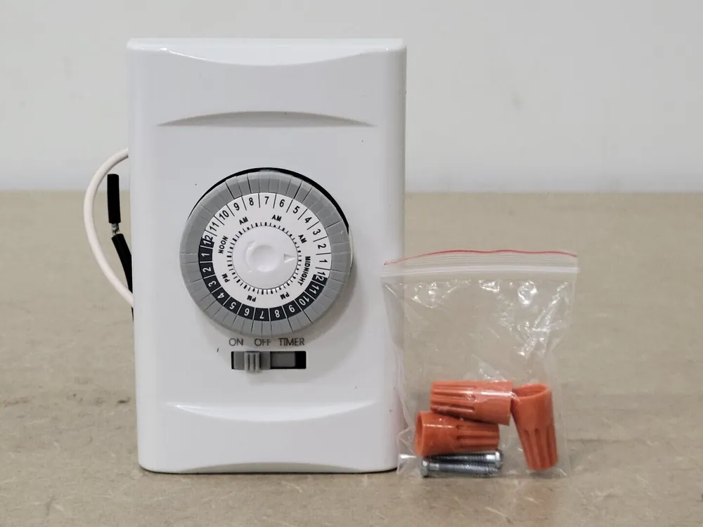 15 Amp Mechanical In-wall Timer Switch HMT01N-W (Box of 10 pcs)