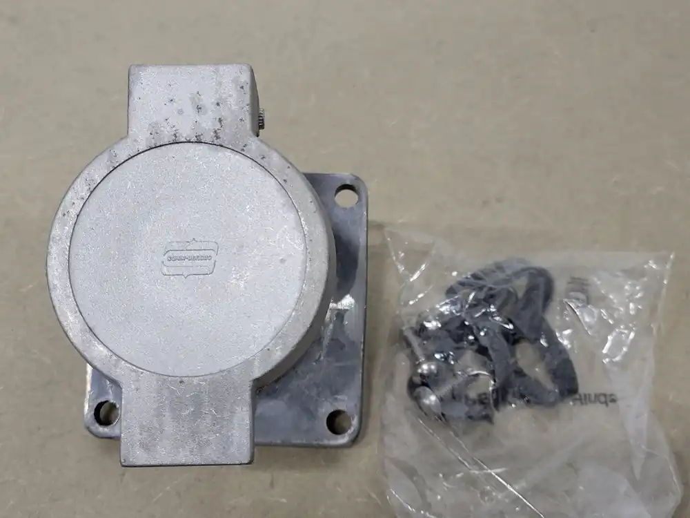 Model M4 Receptacle AR631 Type 3R, 60 Amp