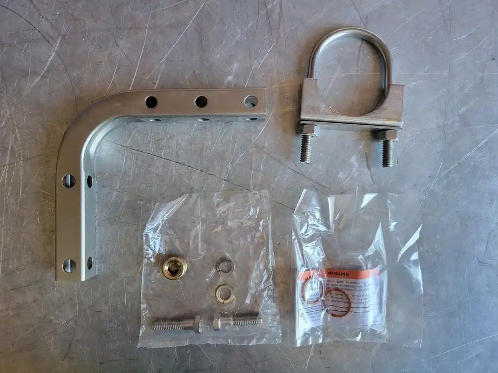 Mounting Bracket Kit for Pressure Transmitter