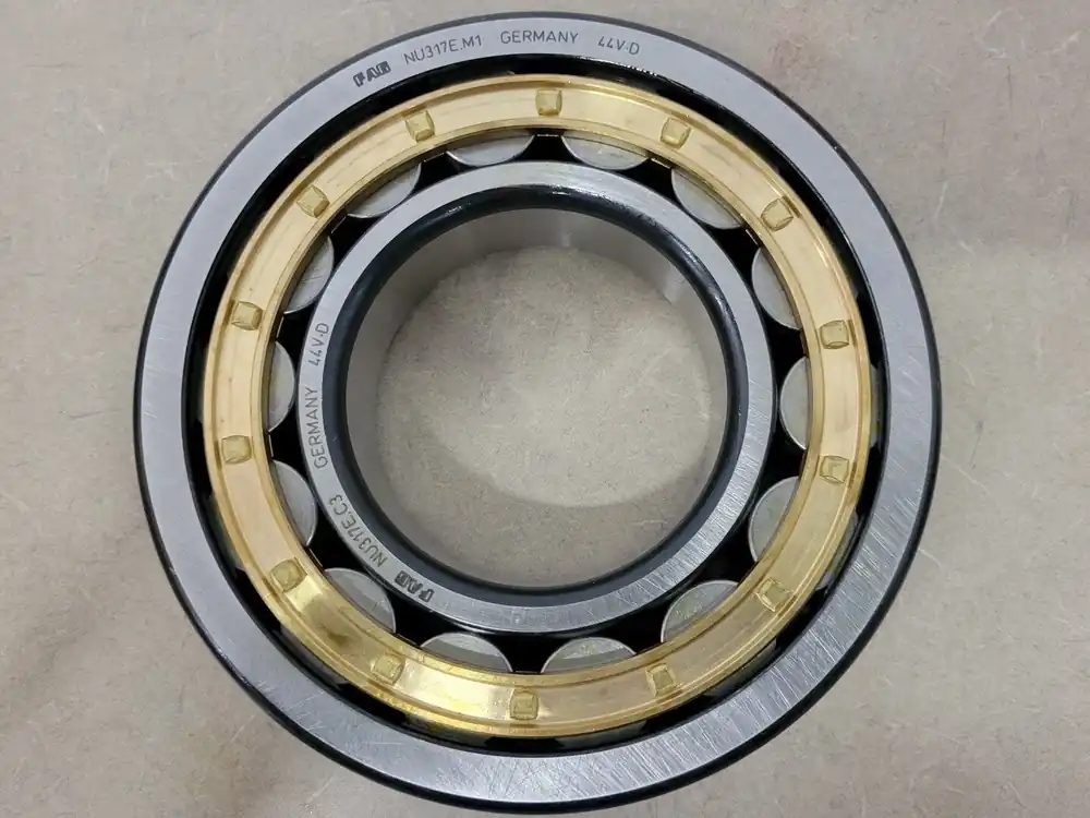 Cylindrical Roller Bearing 85x180x41mm NU317E.M1.C3