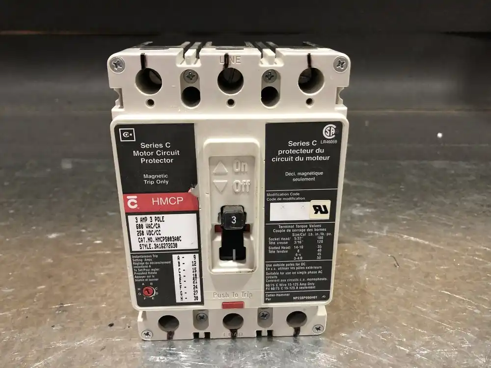 3 Amp, 3 Pole, 600 volts Circuit Breaker HMCP003A0C