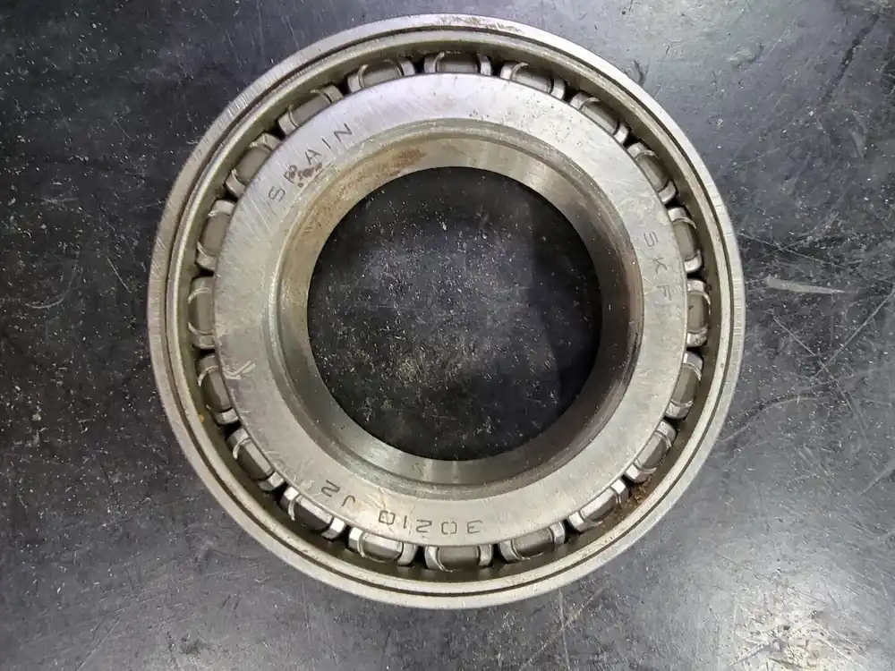 Tapered Roller Bearing No. 30210 J2