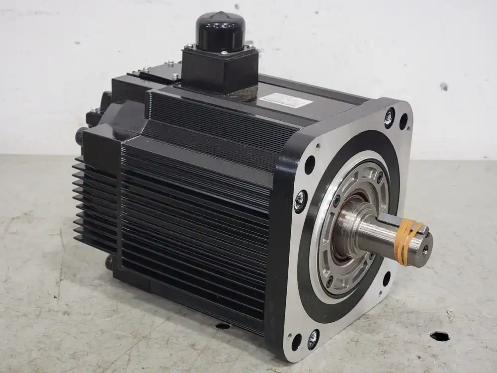 3700W AC Servo Motor SGMRS-37A2A-YR13