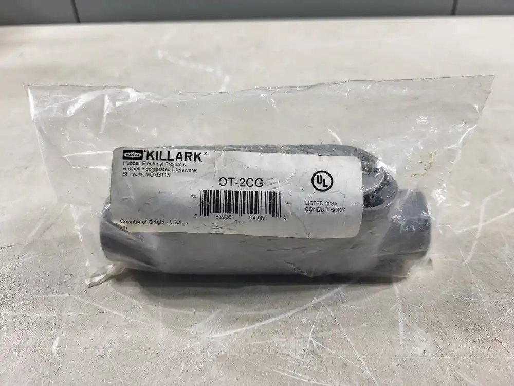 3/4" Aluminum Conduit Body OT-2CG w/ Cover