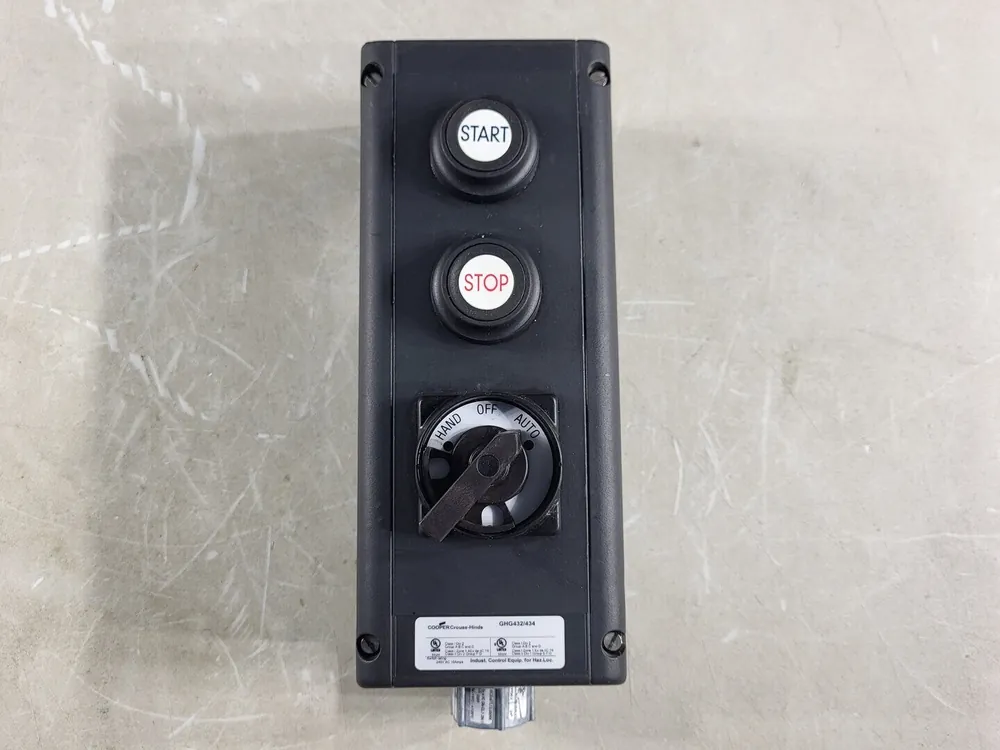Non-metallic Control Station GHG432 DRT01501