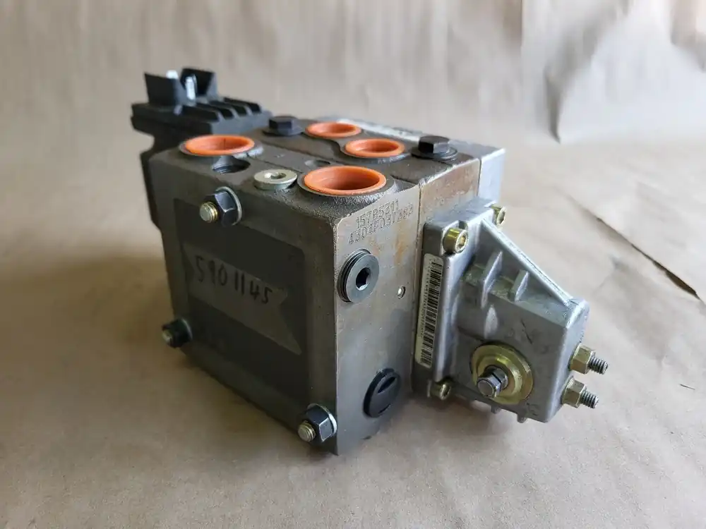 Valve 5901145