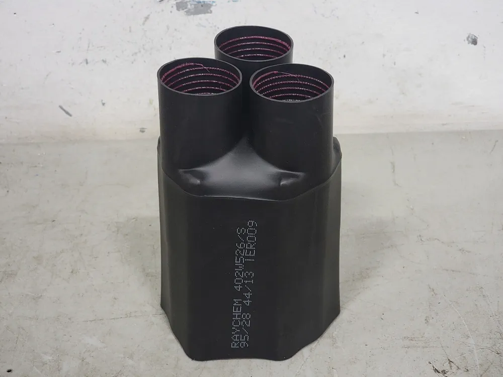 Power Cable Breakouts 402W526/S, 95/28 44/13 IER009