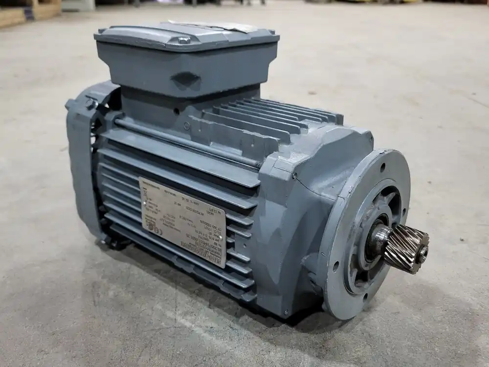 1.0 hp, 330/575 volts, 1751 rpm, 3ph, Electric Motor DRN80M4/FG/R1