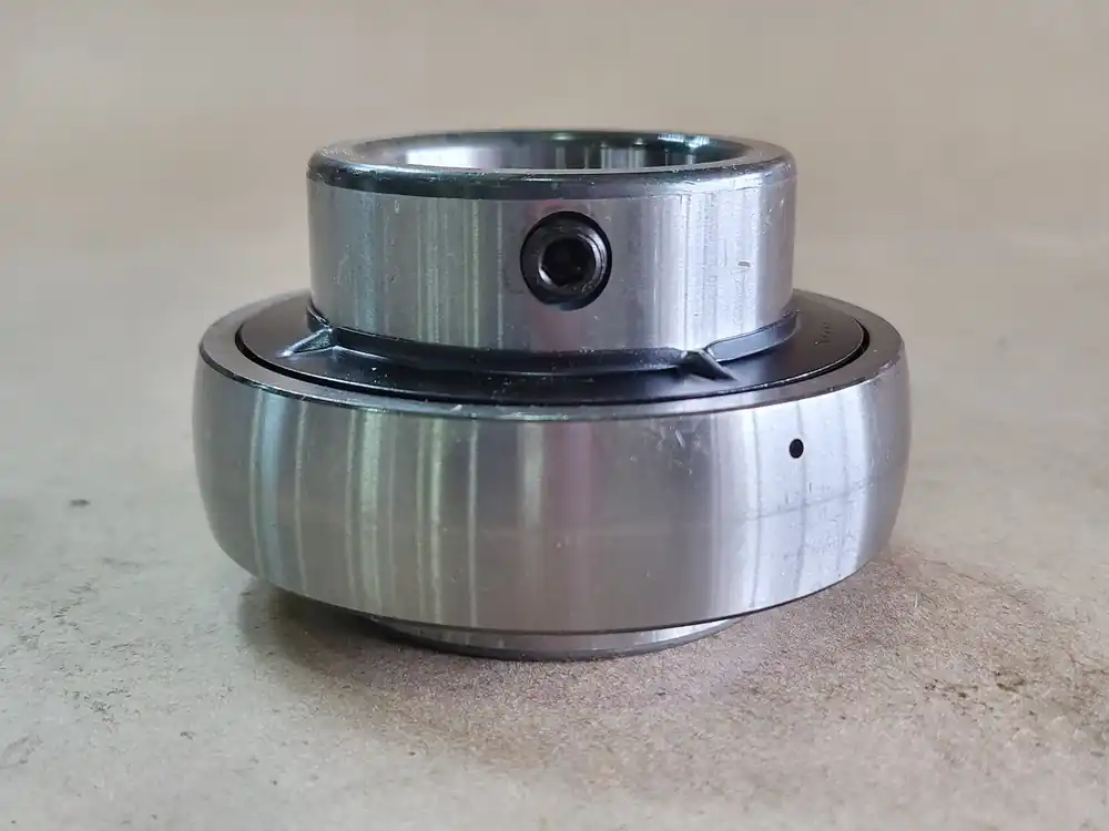 Ball Bearing Insert w/ Set Screw UC208D1