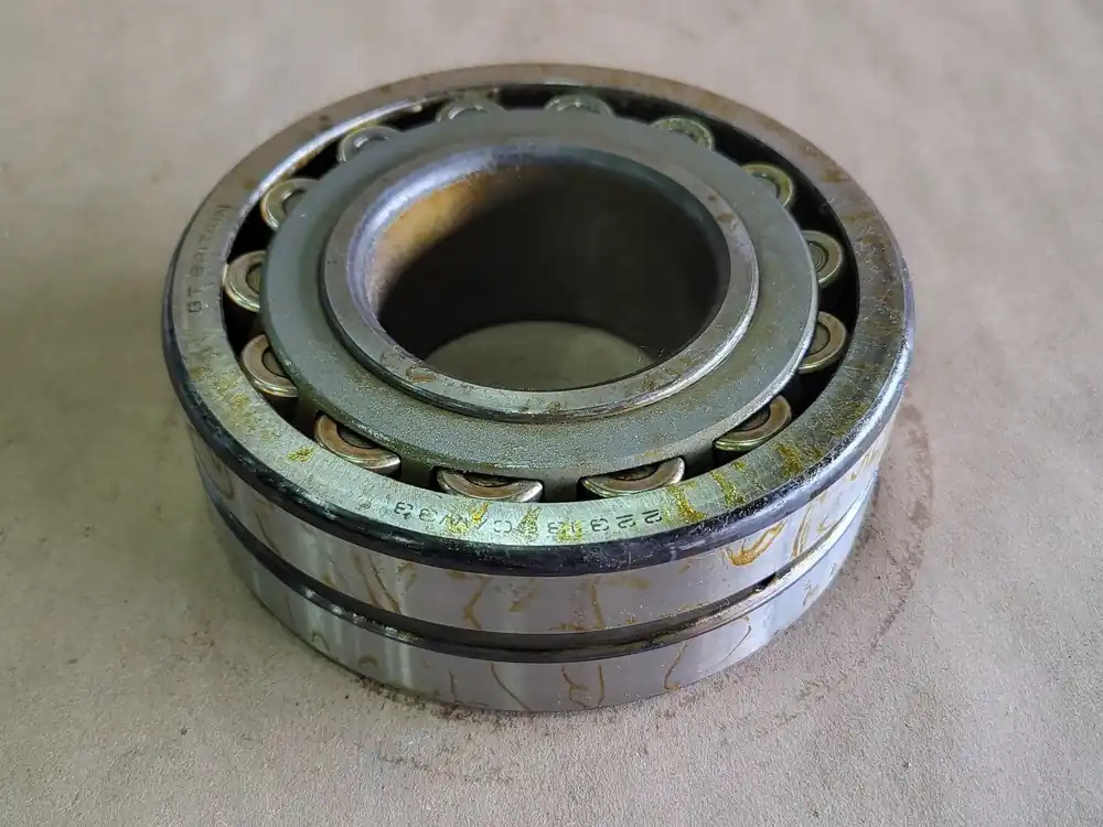 Spherical Roller Bearing 22313 CC/W33