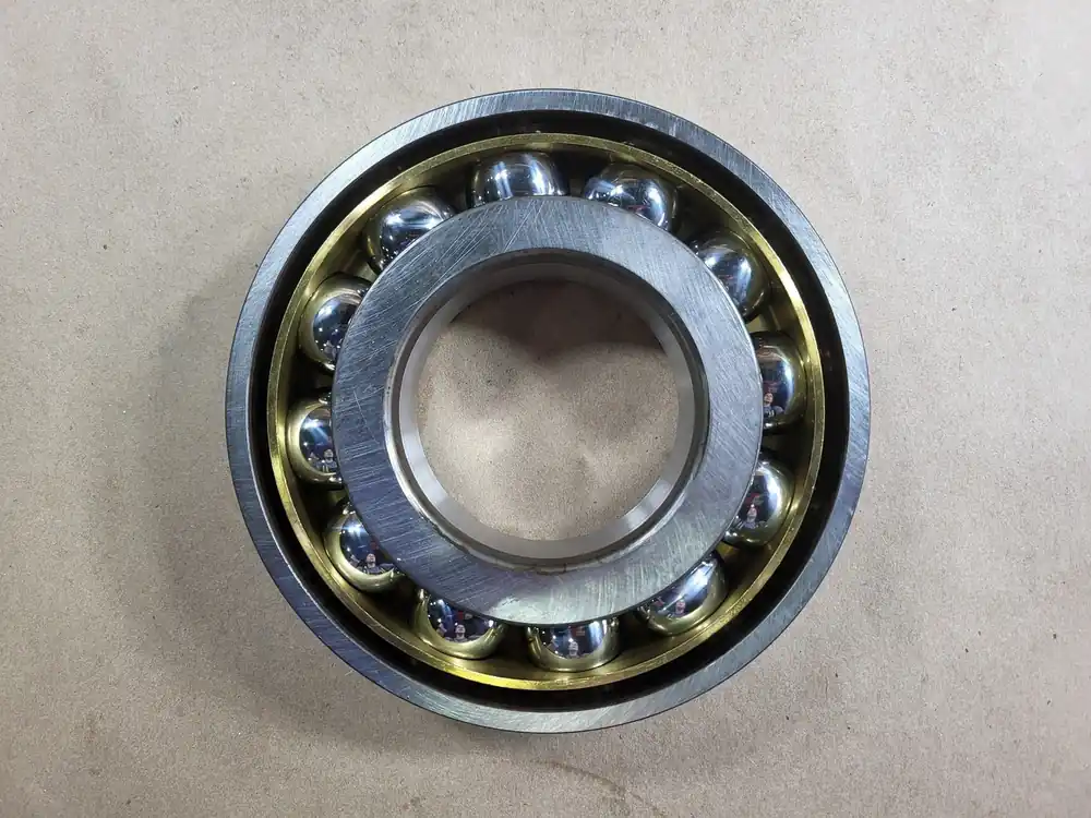 Single Row Angular Contact Ball Bearing 7313 BECBY