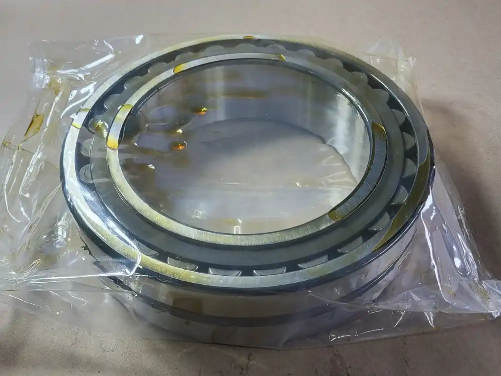 Spherical Roller Bearing 23032 CC/W33, 160x240x60 mm