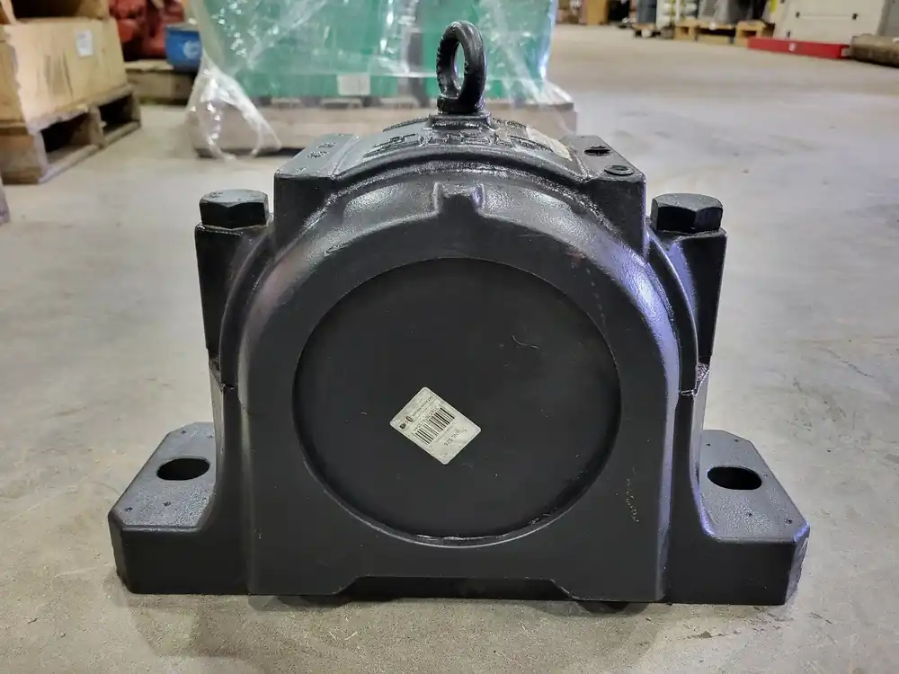 Split Plummer (Pillow) Block Housing 4.43" Bore, SNL 526