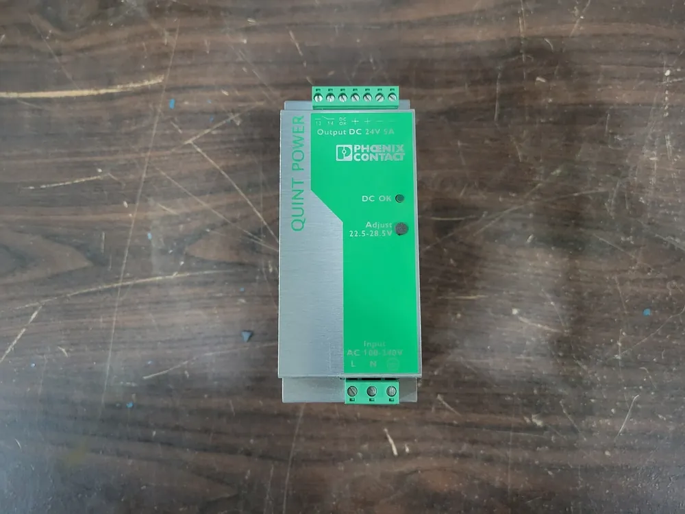 Scrap - 5 Amp 240 Volts Power Supply QUINT-PS-100-240AC / 24DC / 5