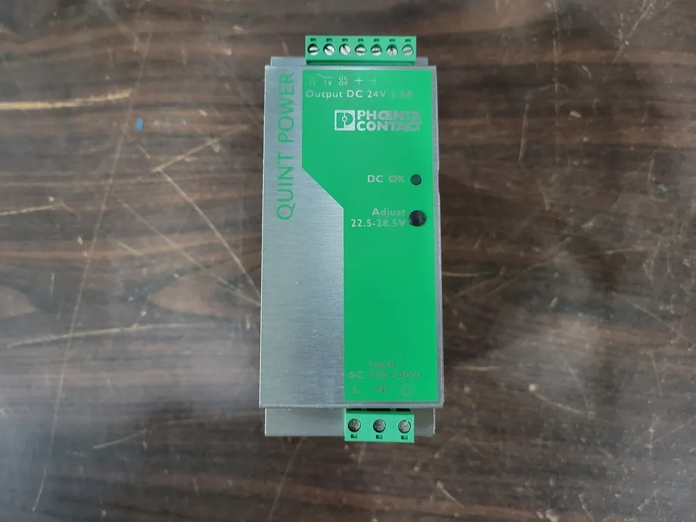 Scrap - 2.5 Amp 240 Volts Power Supply QUINT-PS-100-240AC