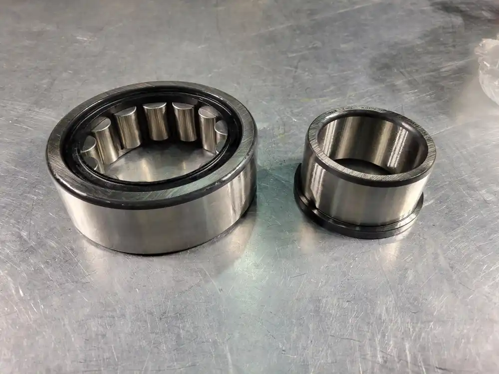 Cylindrical Roller Bearing NJ2314E.TVP2.C3, 70mm x 150mm x 51 mm