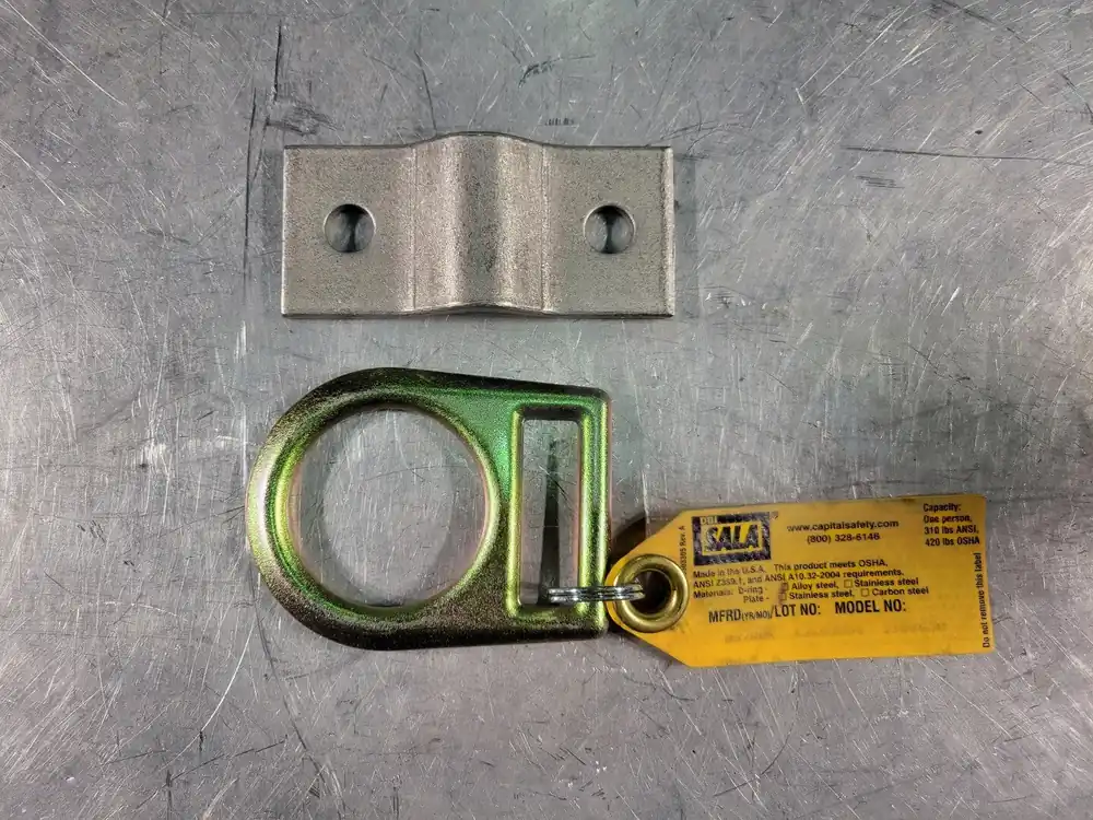 D-Ring with Anchorage Plate 2101630