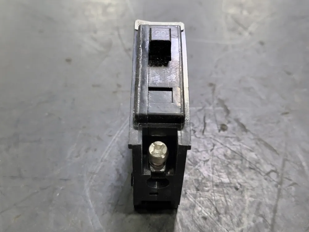 20 Amp, 1 Pole, 120/240 volts Circuit Breaker BA120