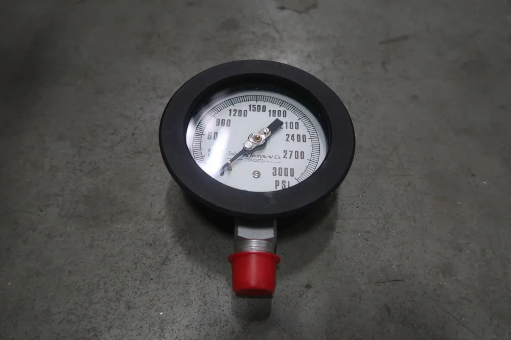 3-1/2", 0-3000 psi Pressure Gauge 6685-21-665-0903