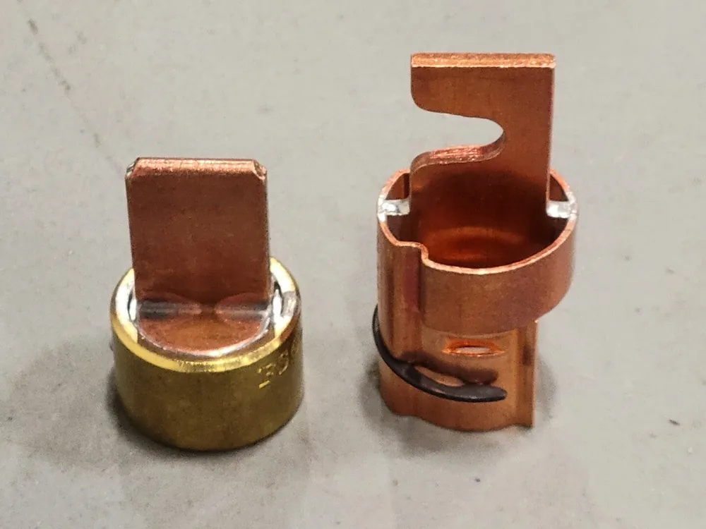 100 Amp Fuse Reducer R162