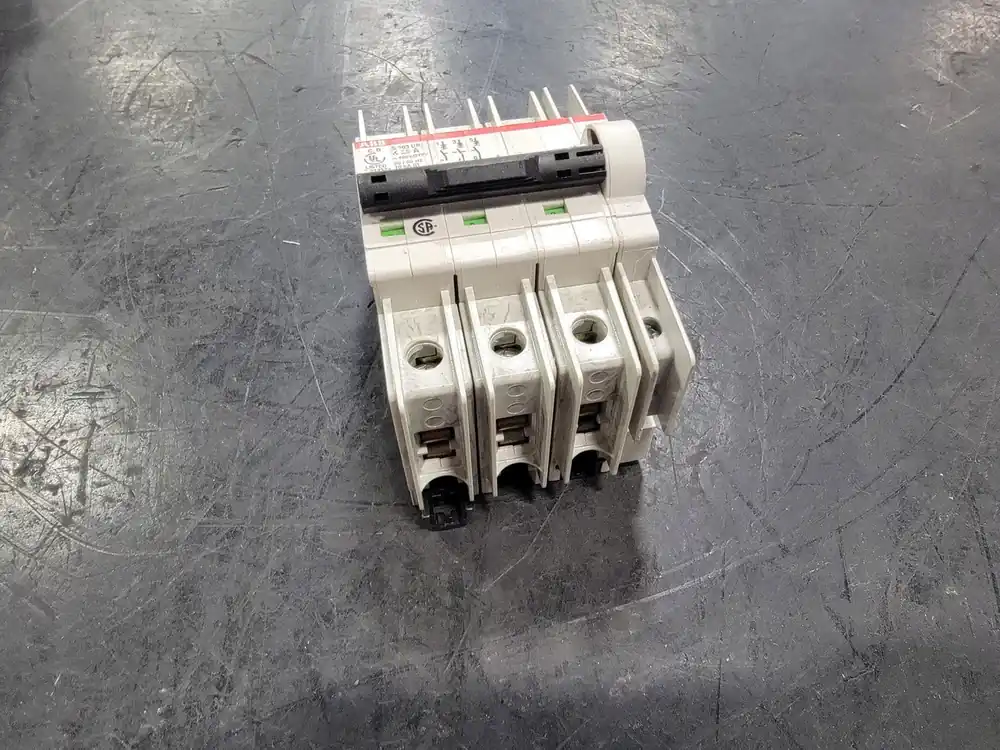 25 Amp, 3 Pole, 480Y/277 volts Circuit Breaker S203UP-K25A