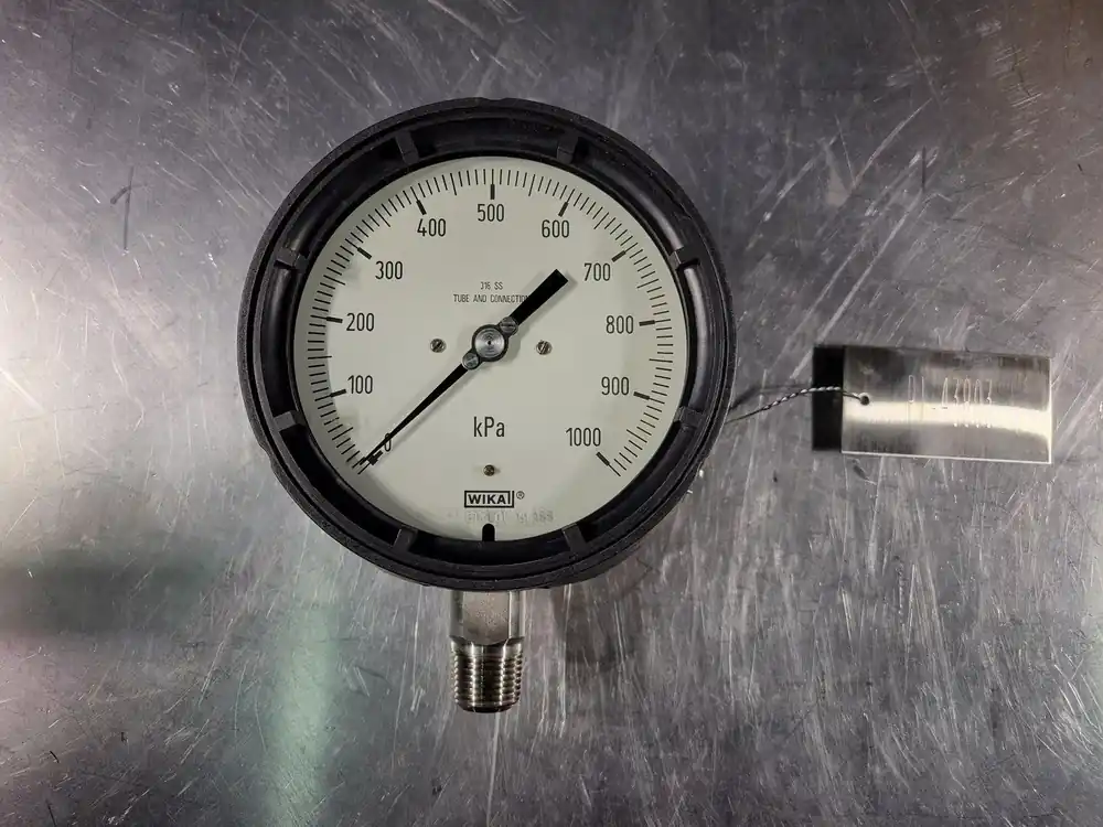 0-1000 kPa Process Gauge 233.34 4.5"