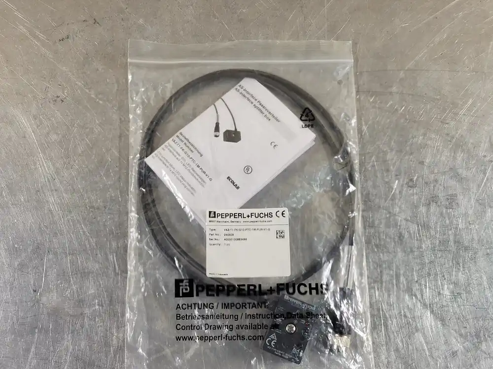 AS-Interface splitter box VAZ-T1-FK-G10-PTC-1M-PUR-V1-G