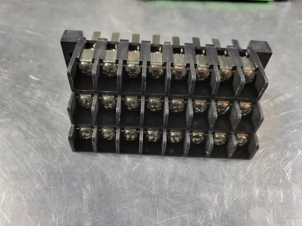 Current Transformer and Voltage Transformer Module UR 8GH