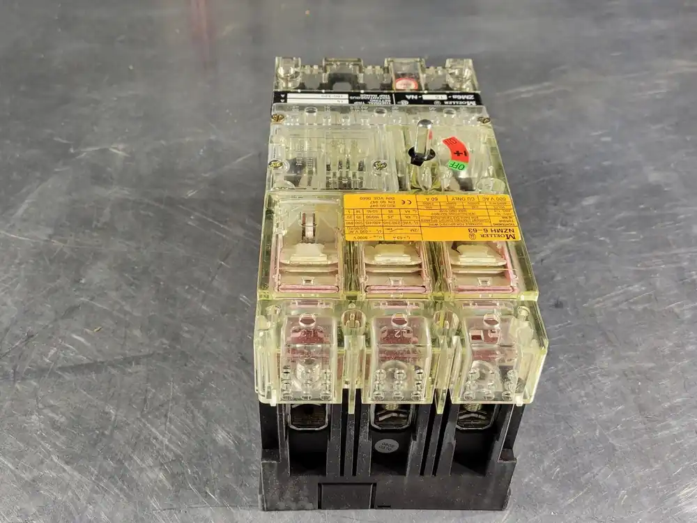 15 Amp, 3 Pole, 600 volts Circuit Breaker NZMH 6-63/ZM6a-15-NA