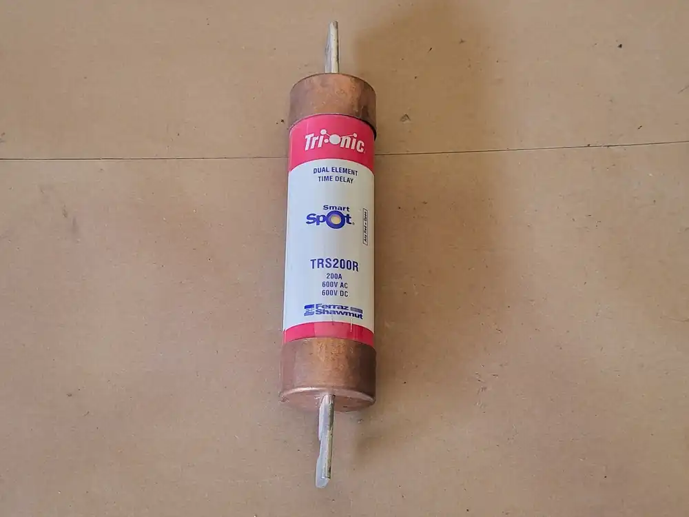 200 Amp 600 Volts Class RK5 Time Delay Fuse TRS200R