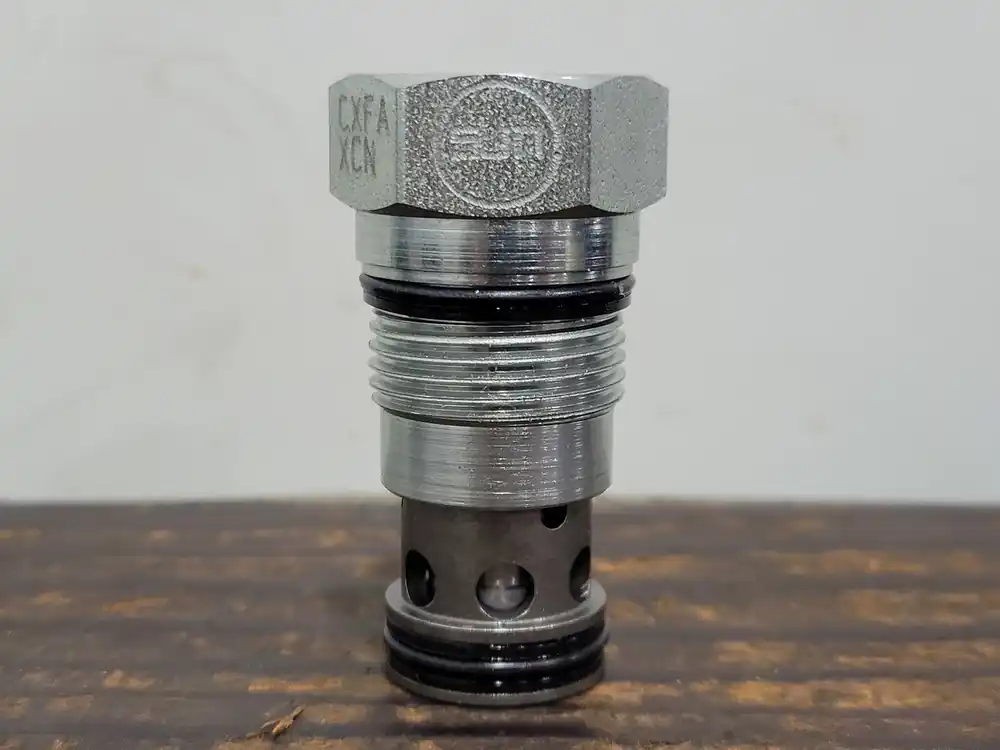 Free Flow Nose To Side Check Valve CXFA XCN