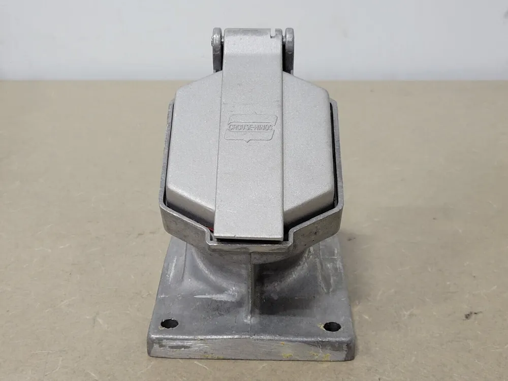 20 Amp Delayed Action Circuit Breaking Receptacle ENR5201 (Box of 2)