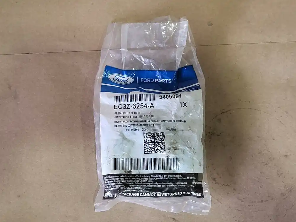 Oil Seal EC3Z-3254-A