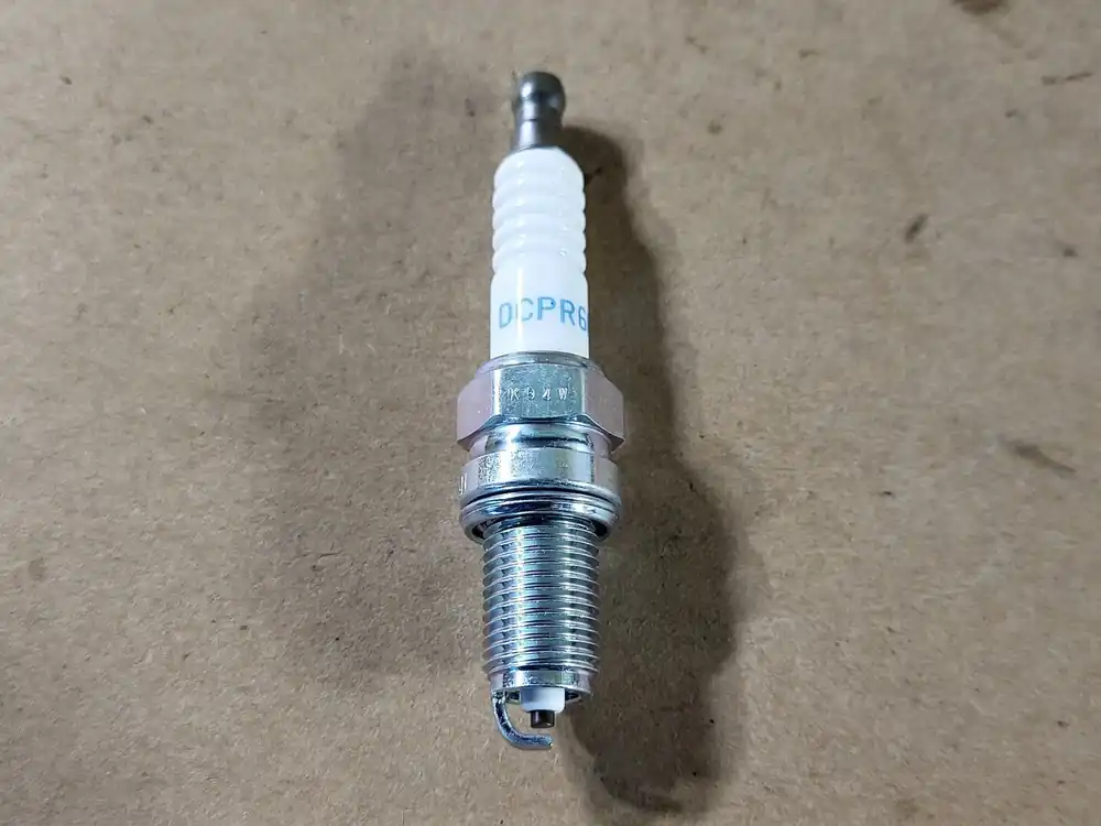 Standard Spark Plug DCPR6E