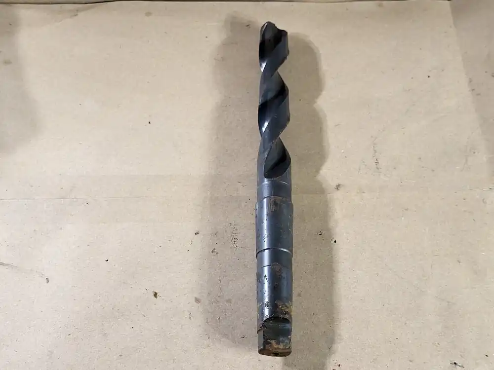 1-5/32" Taper Shank Drill Bit 020110
