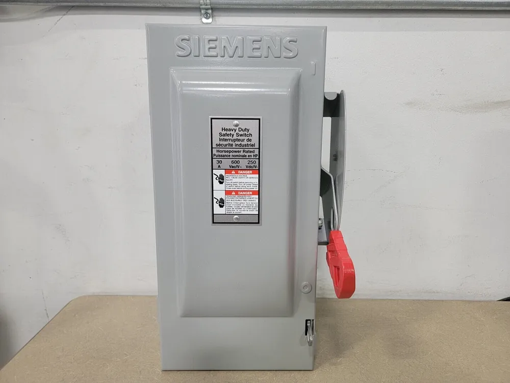 30 Amp Heavy Duty Switch HFC361