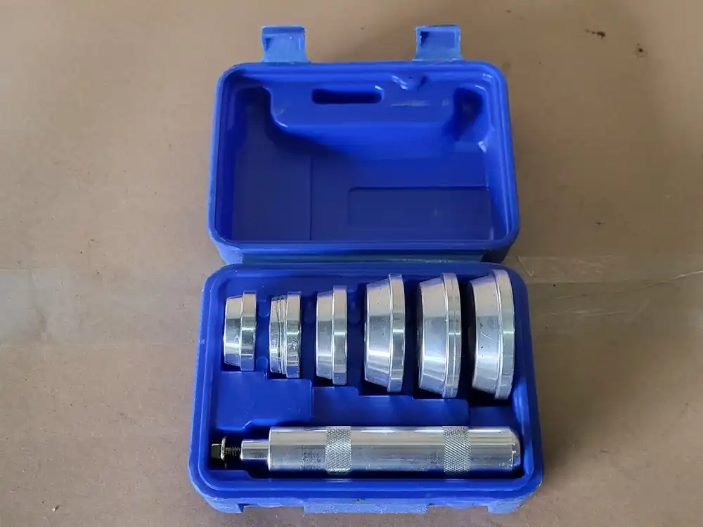 Bearing Race and Seal Driver Set A28
