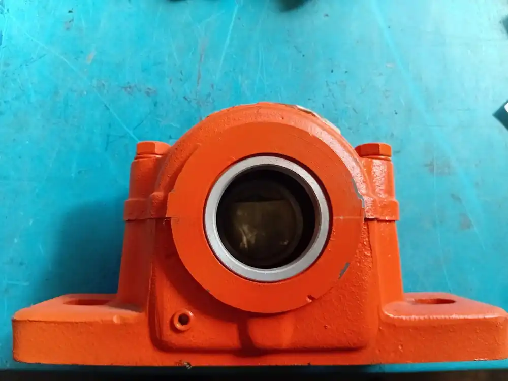 Split Pillow Block Housing, 1.93" Bore, SAF511