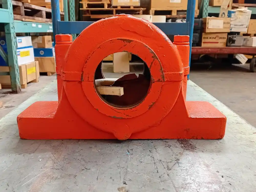 Split Pillow Block Housing, 7.87" Bore, SSND522