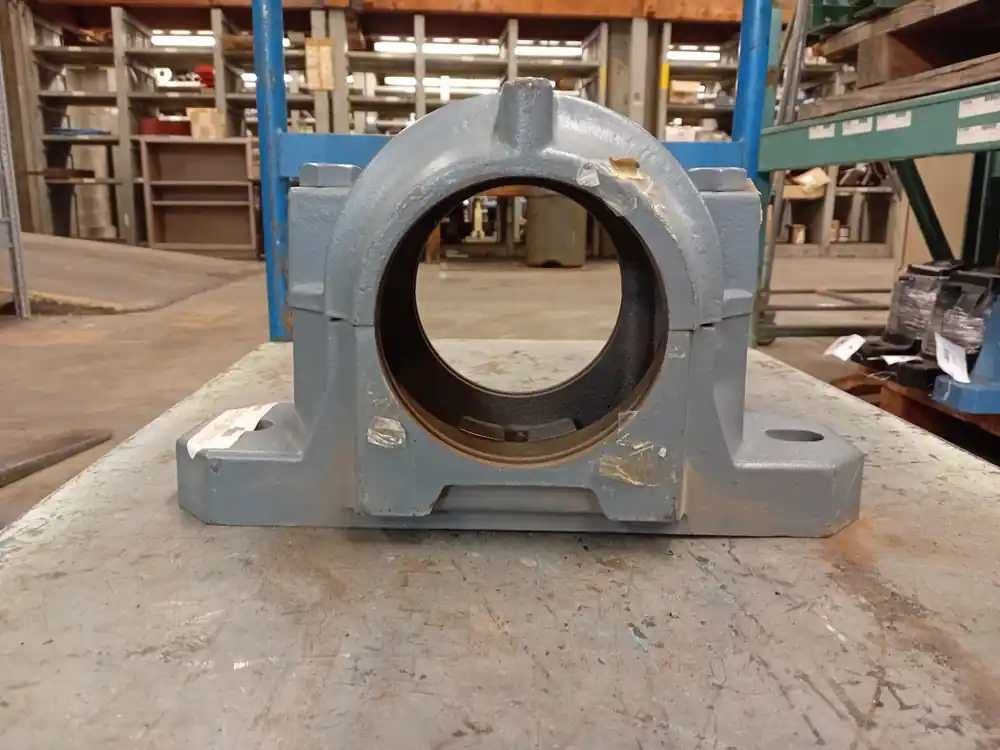 Pillow Block Housing, 3.54" Bore, SNH 520-617