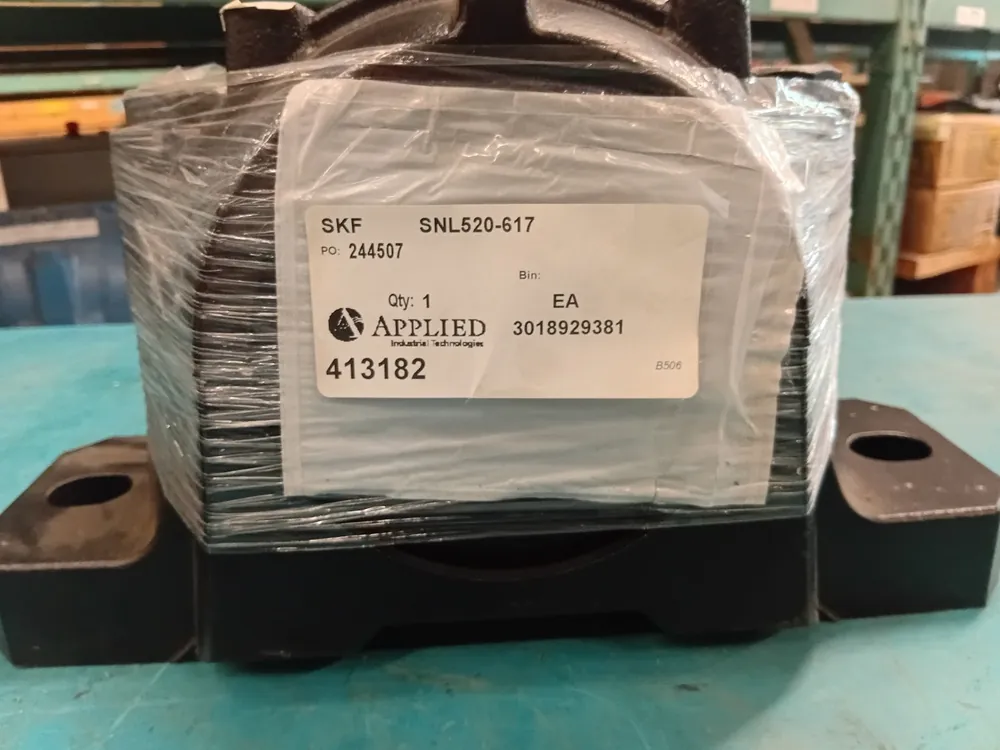 Split Plummer Pillow Block Housing 3.54" Bore, SNL 520-617