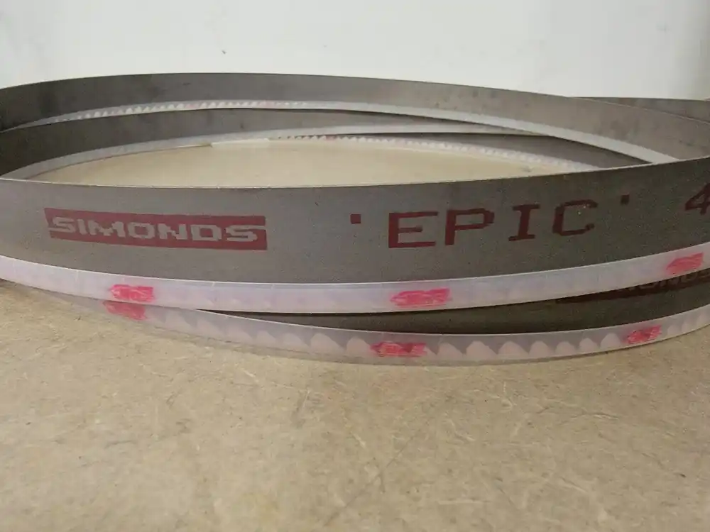 EPIC 4210 Band Saw Blades 138" (11‘-6") x 1" Wide, 64-364300 (Set of 3)